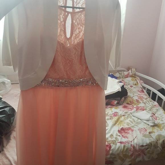 Dress - Picture 2 of 3